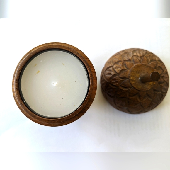 NWOT - Candle in Wood Acorn - New without tags - Picture 2 of 2